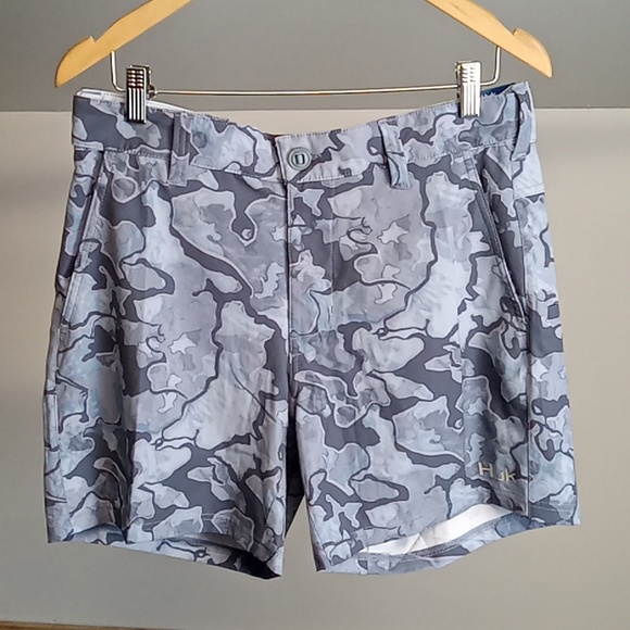 Huk Shorts New Huk Lowcountry 6 Mens Fishing Shorts Stretch Belt Gray Camo Large Poshmark